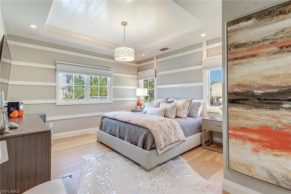 OLDE NAPLES - Residential