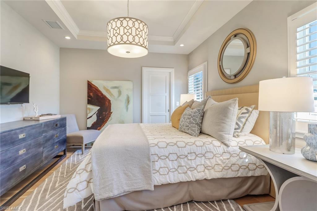 OLDE NAPLES - Residential