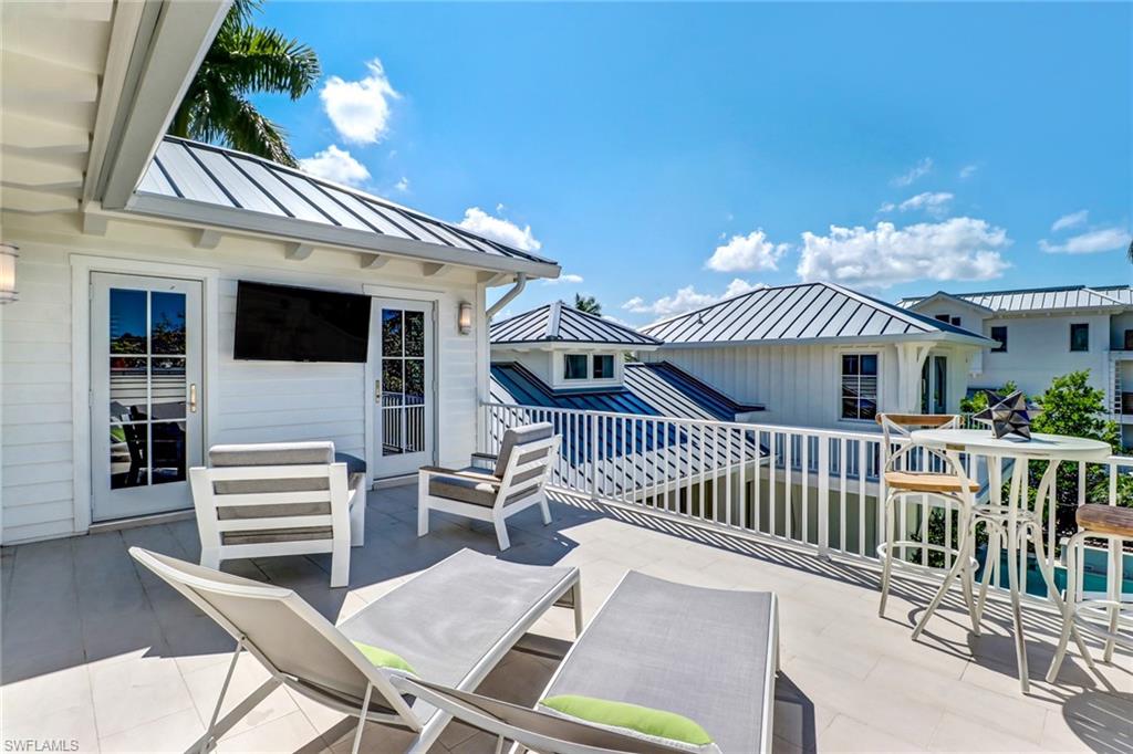 OLDE NAPLES - Residential