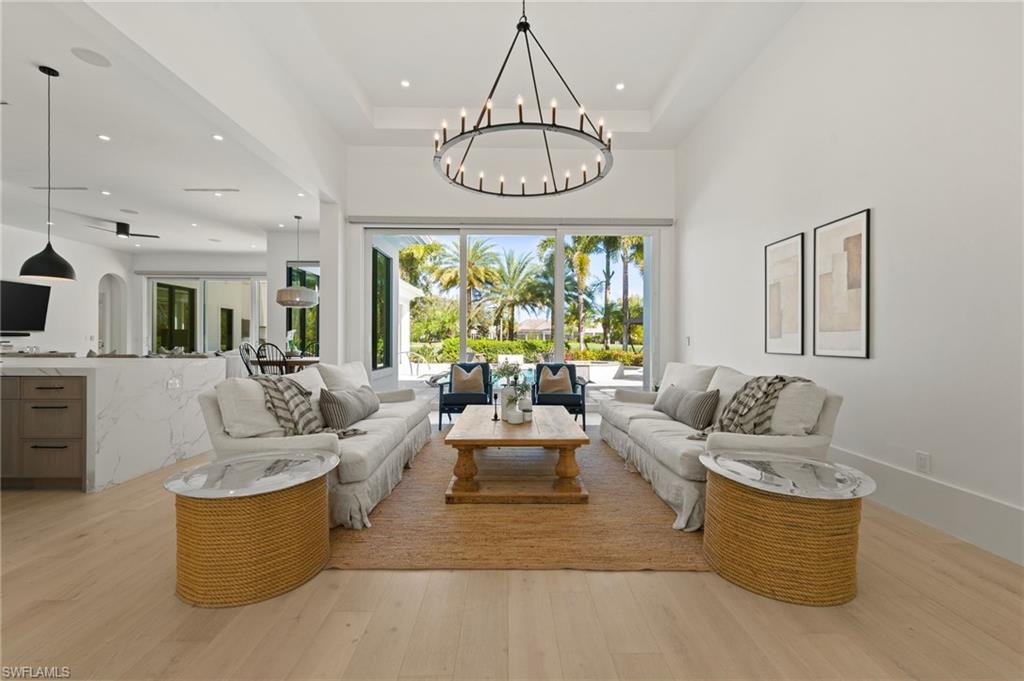 QUAIL WEST - Residential