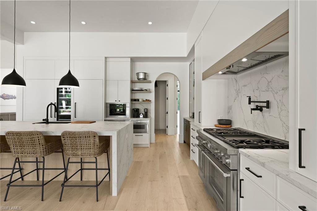 QUAIL WEST - Residential