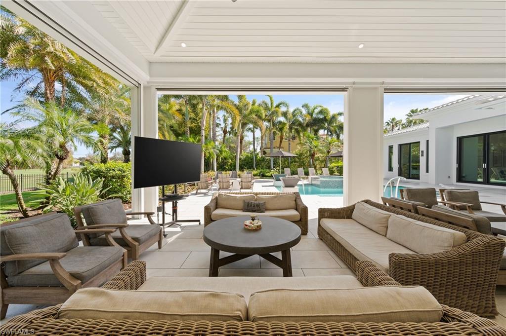 QUAIL WEST - Residential