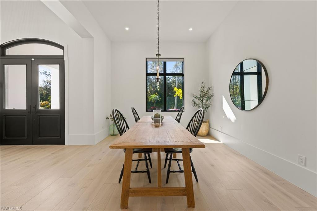 QUAIL WEST - Residential