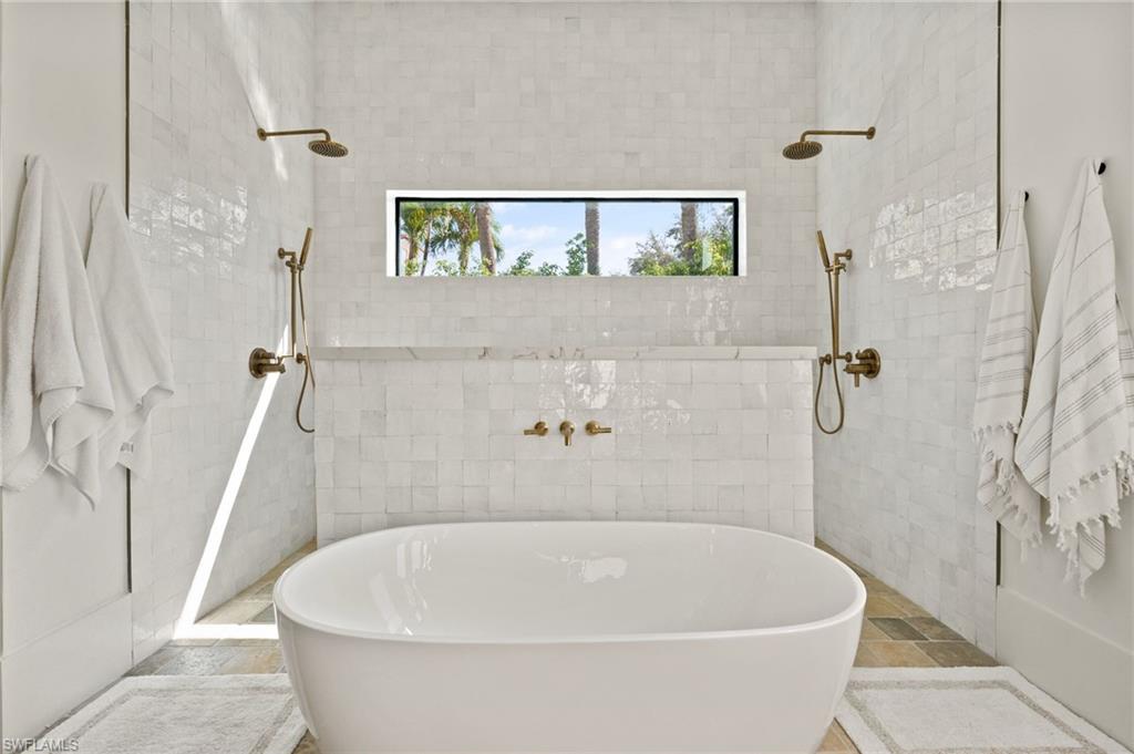 QUAIL WEST - Residential