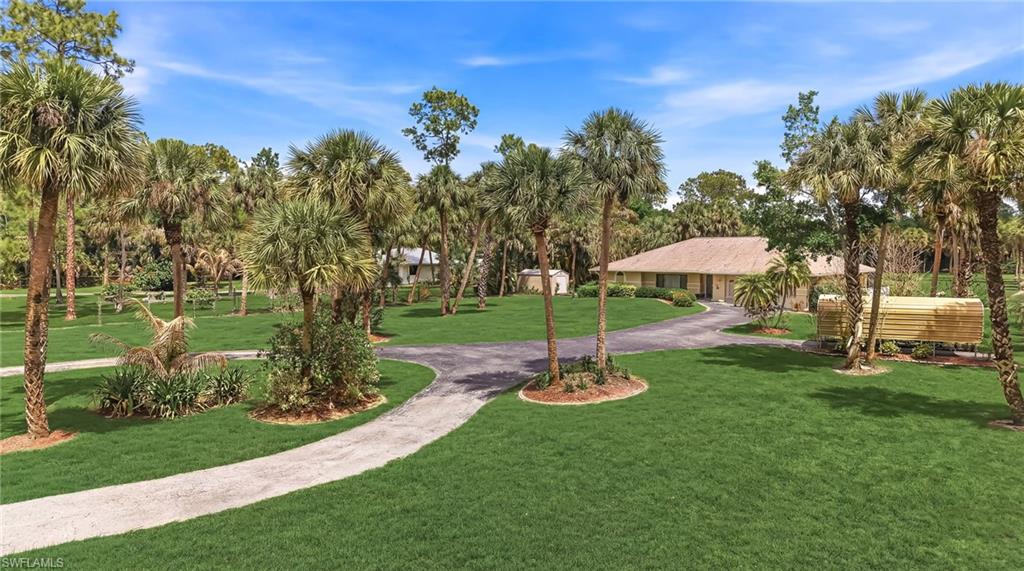 GOLDEN GATE ESTATES - Residential