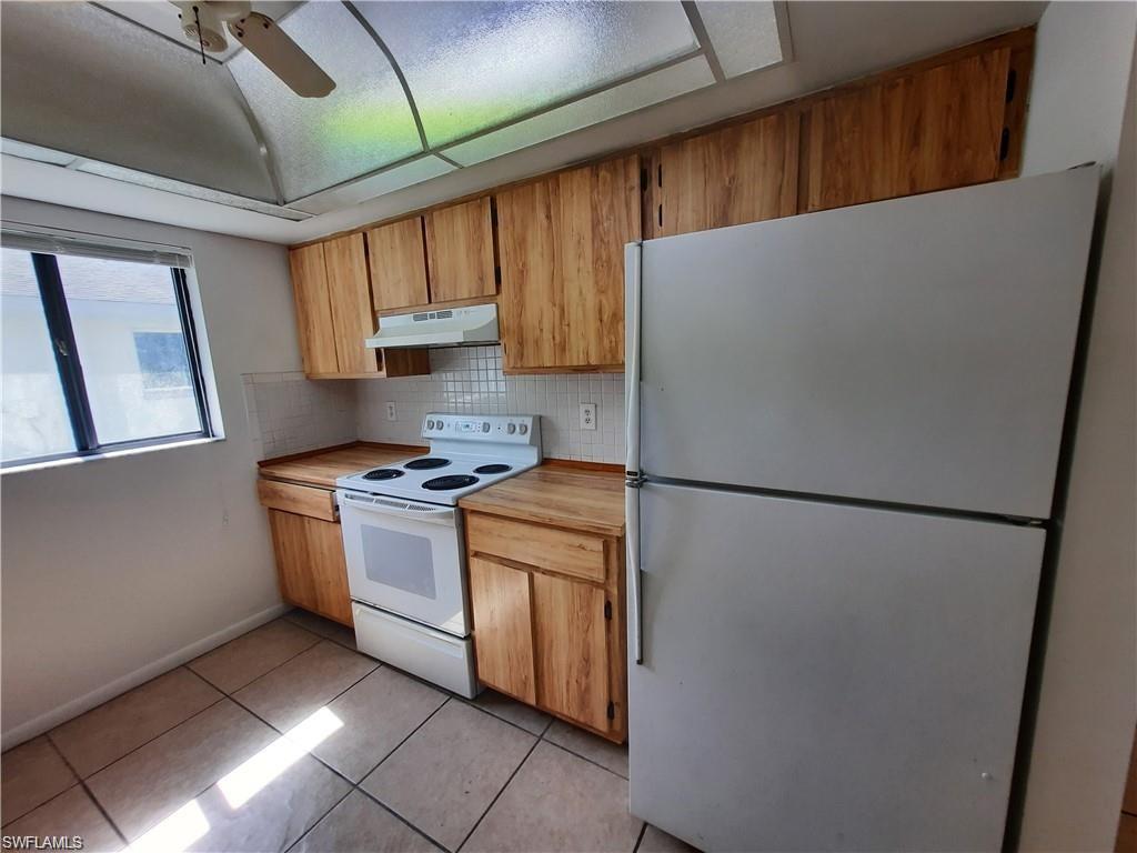 CAPE CORAL - Residential Lease