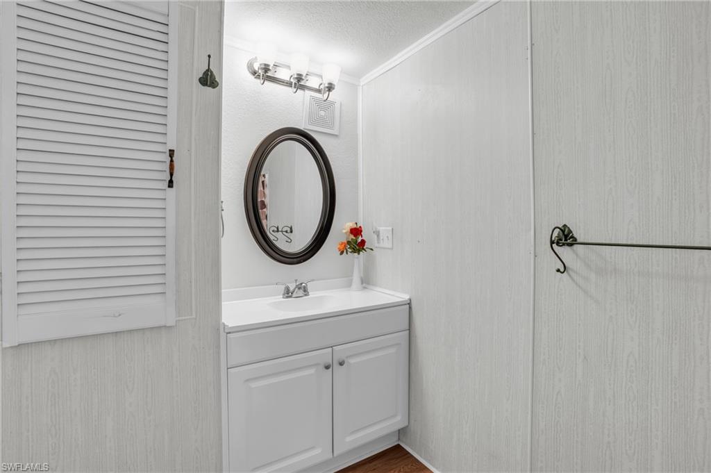 IMPERIAL WILDERNESS - Residential