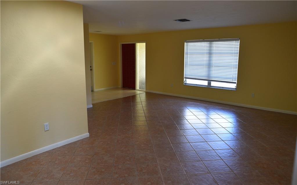 FLAMINGO ESTATES - Residential