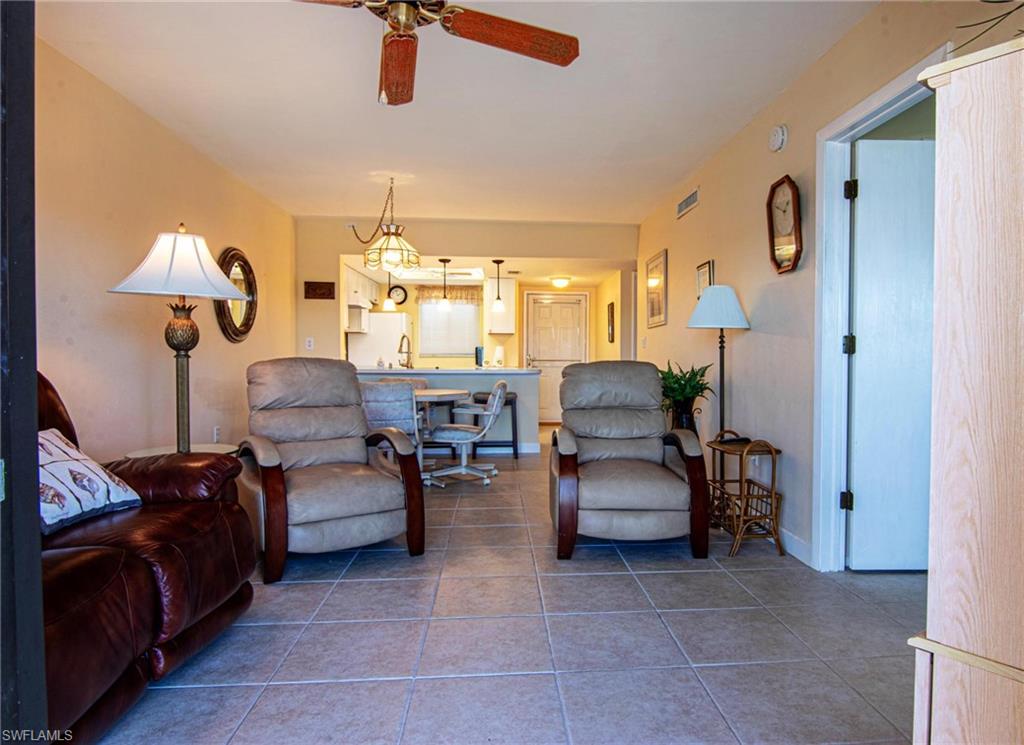 LAKESIDE - Residential