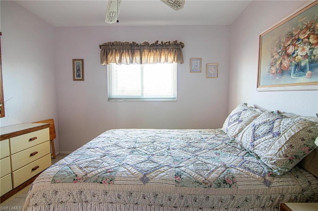 LAKESIDE - Residential