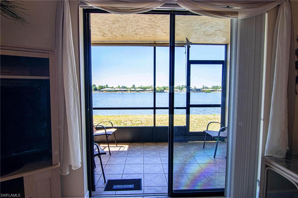 LAKESIDE - Residential