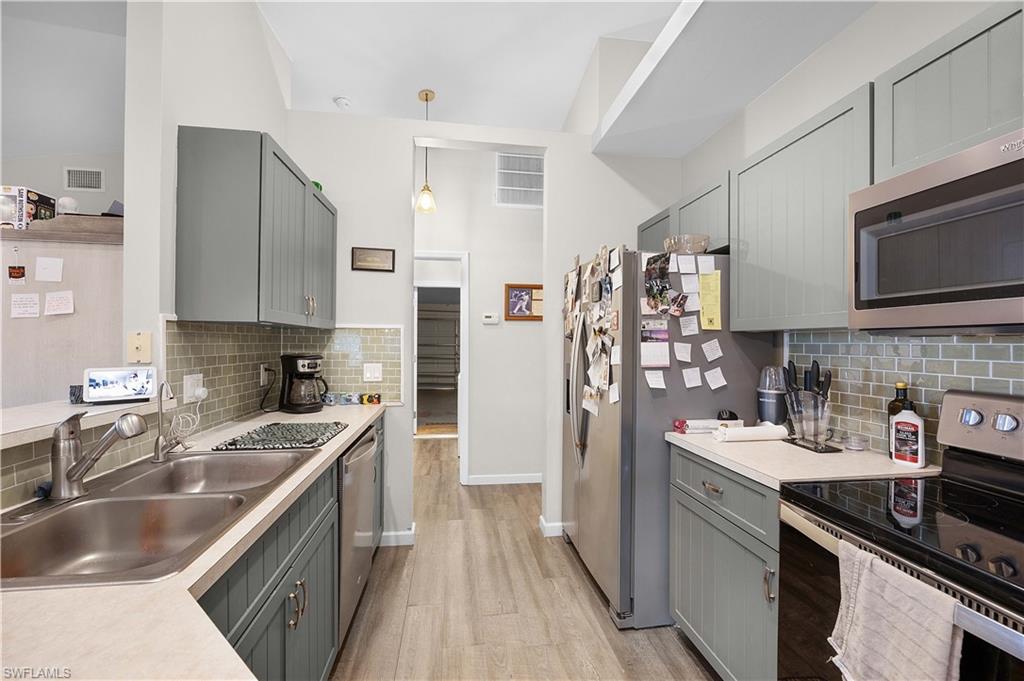 VILLAGES OF BETHANY TRACE - Residential