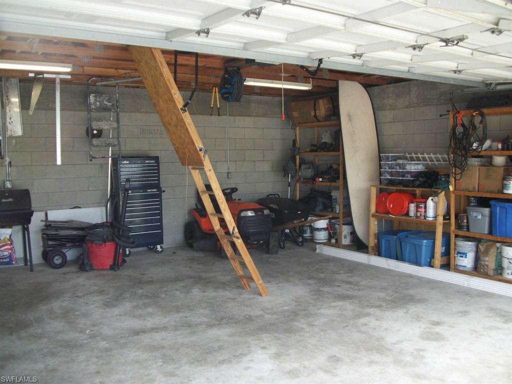 LEELAND HEIGHTS - Residential