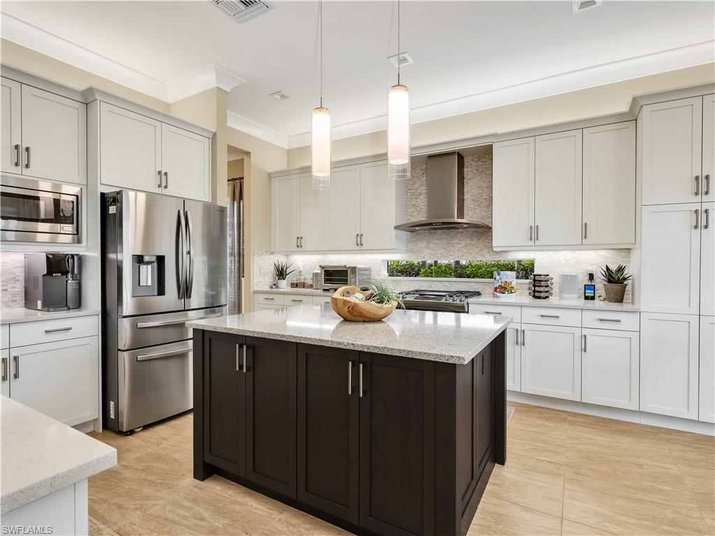 BONITA BEACH - Residential