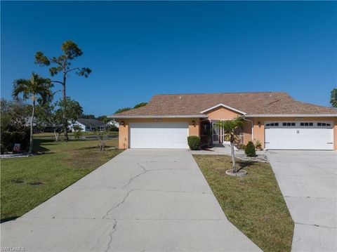 A home in NAPLES