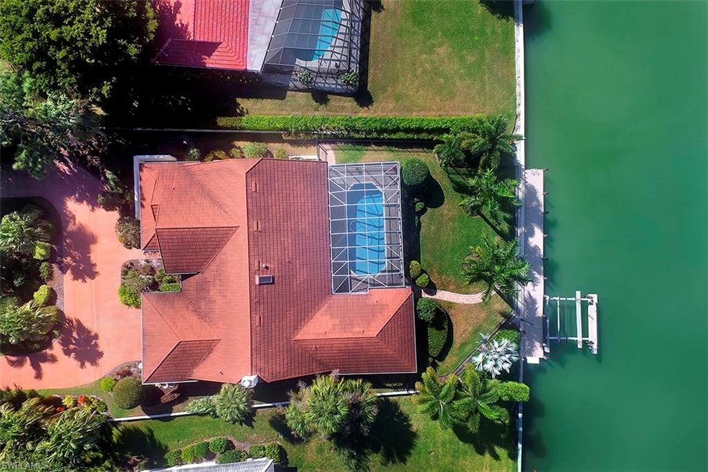 MOORINGS - Residential