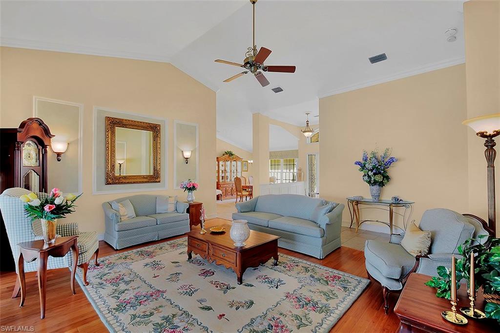 MOORINGS - Residential