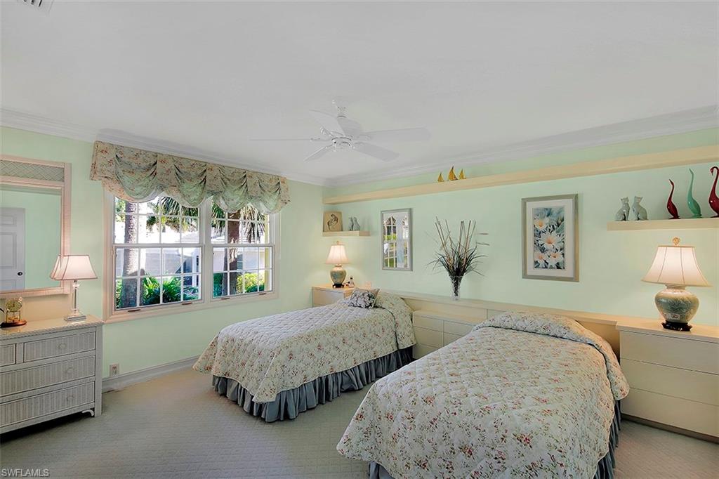 MOORINGS - Residential