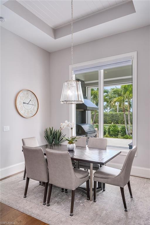 MOORINGS - Residential