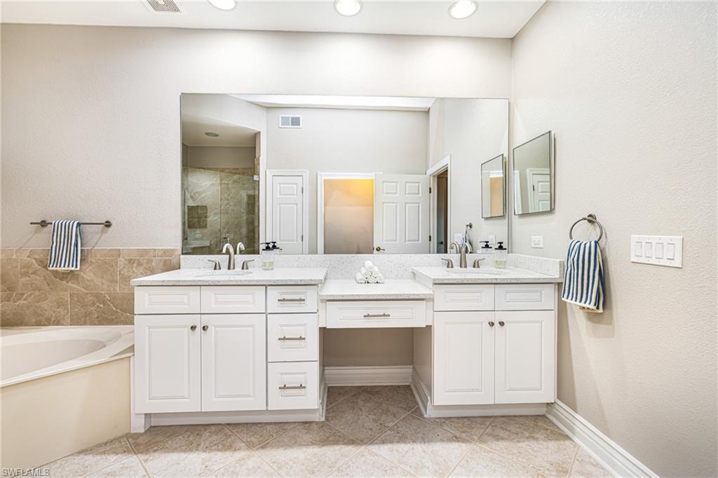 INDIGO SHORES - Residential