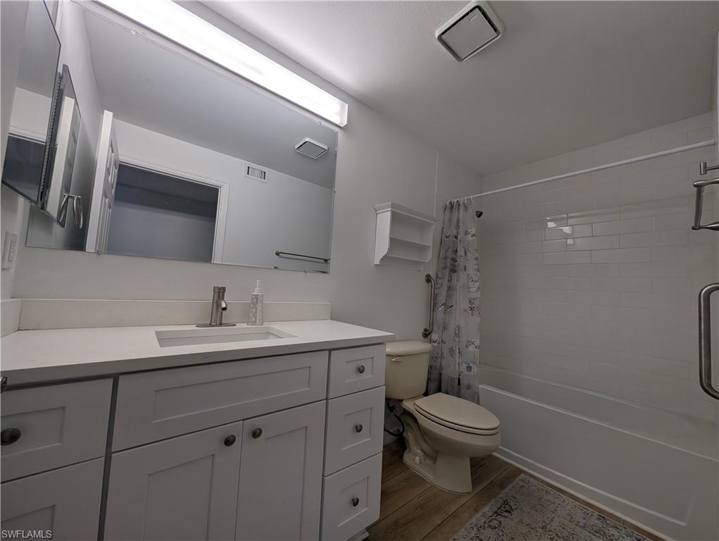 ARBOR LAKES CONDO - Residential