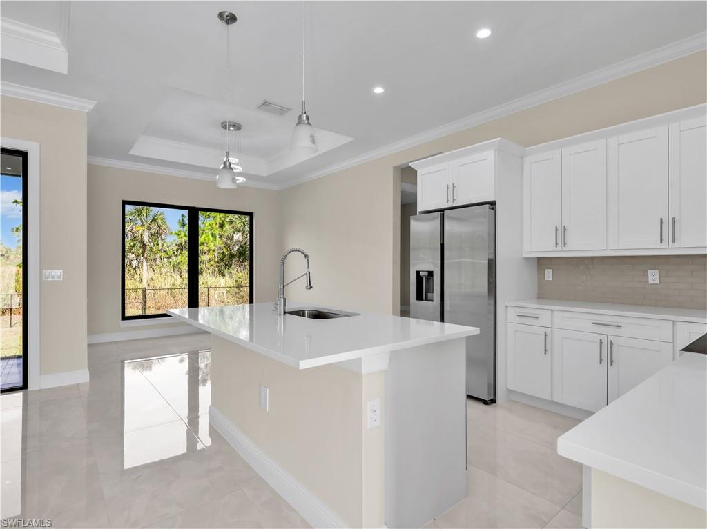 GOLDEN GATE ESTATES - Residential