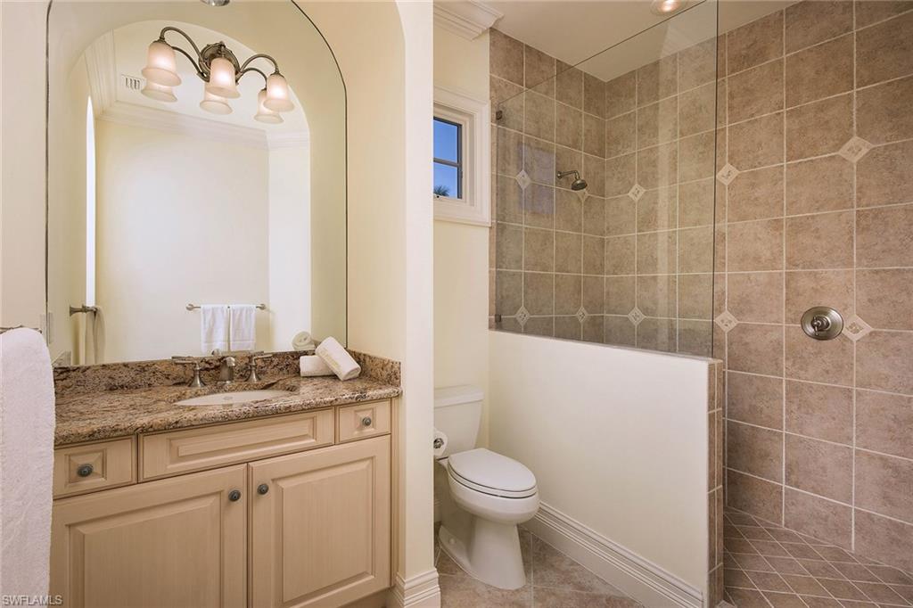 PARK SHORE - Residential