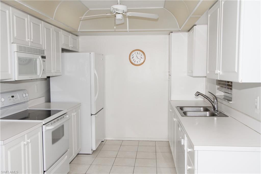 THE PARK AT LAKEWOOD - Residential