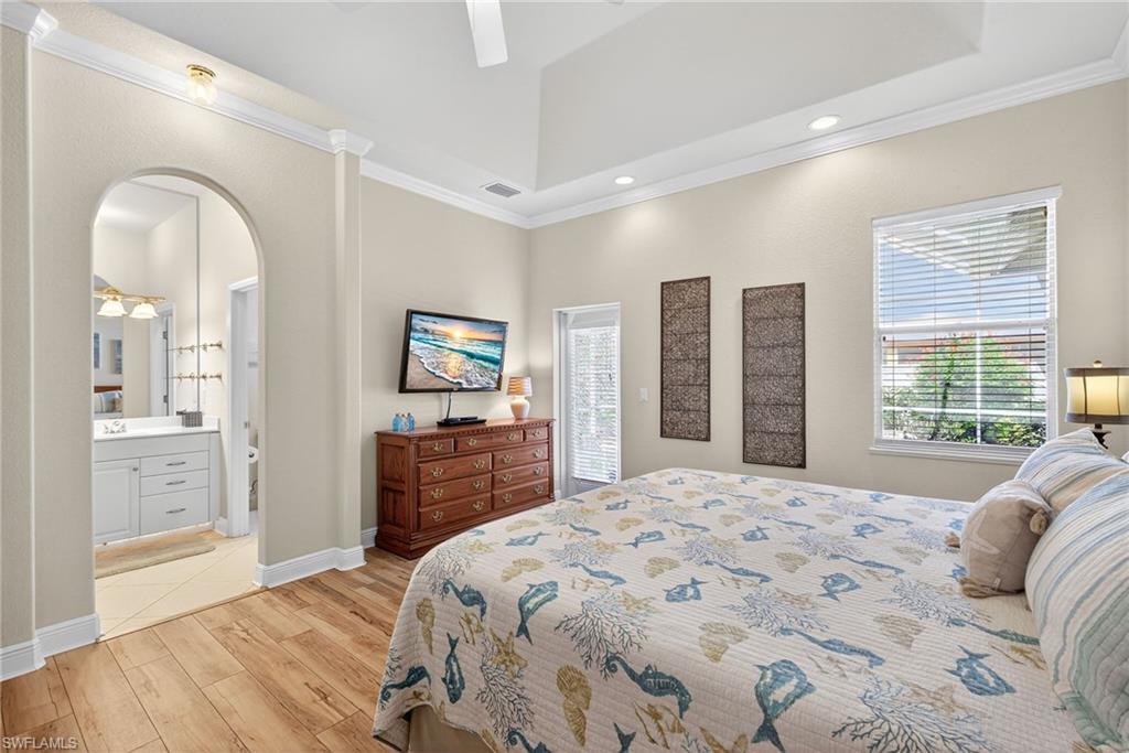 NAPLES PARK - Residential