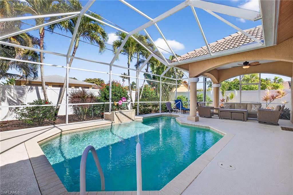 NAPLES PARK - Residential