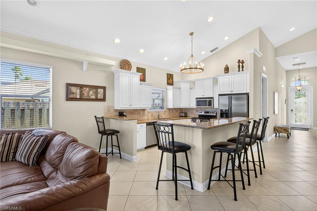 NAPLES PARK - Residential