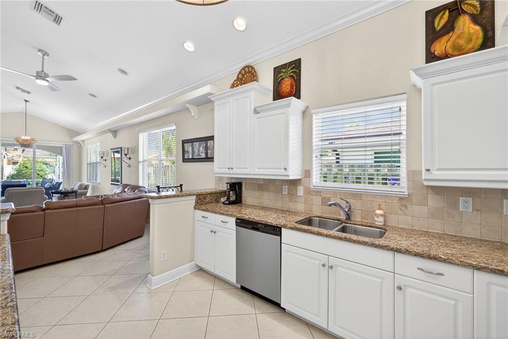 NAPLES PARK - Residential