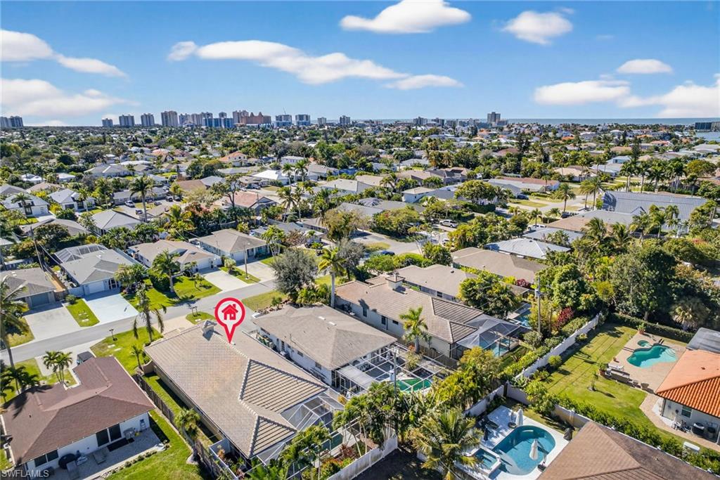 NAPLES PARK - Residential