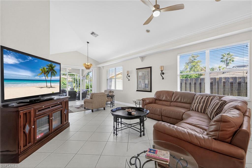 NAPLES PARK - Residential