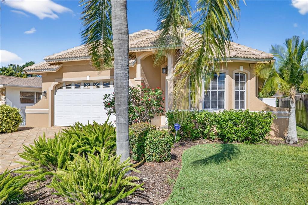 NAPLES PARK - Residential