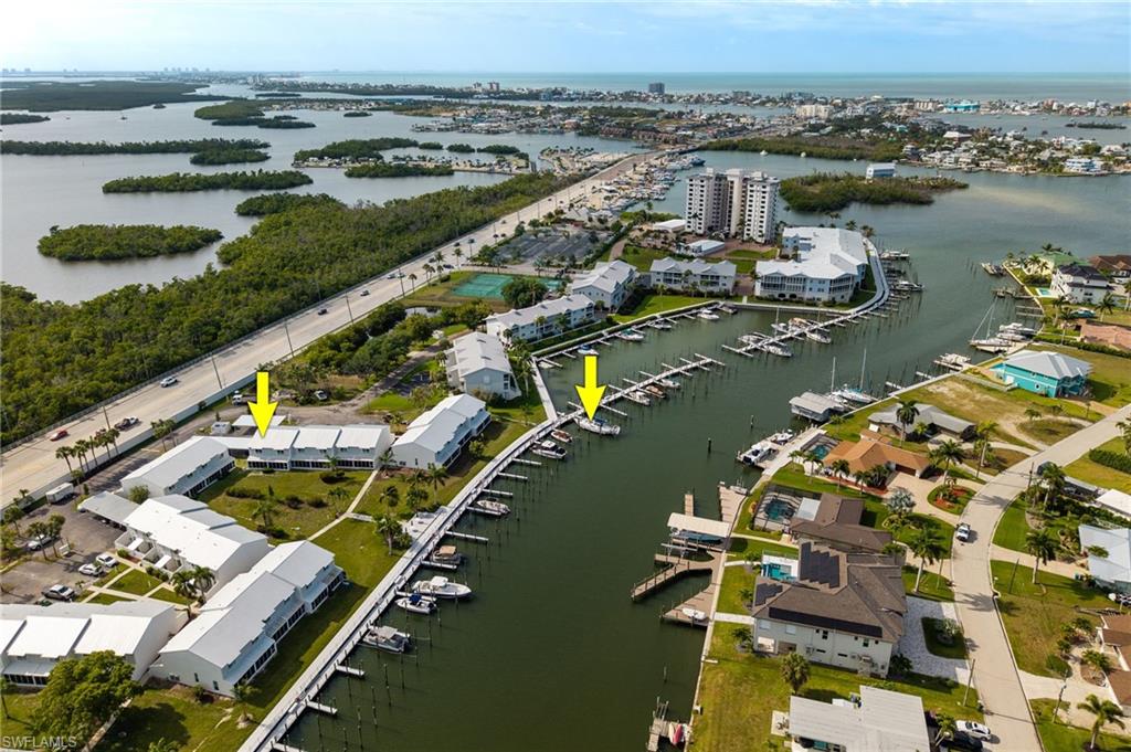 BOARDWALK CAPER - Residential