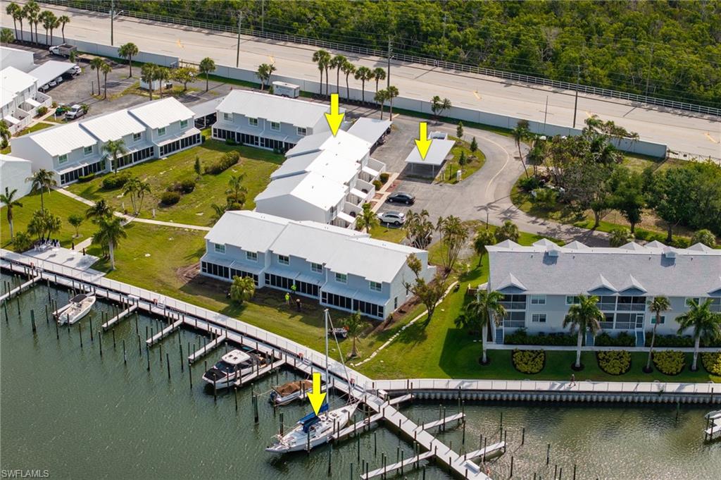 BOARDWALK CAPER - Residential