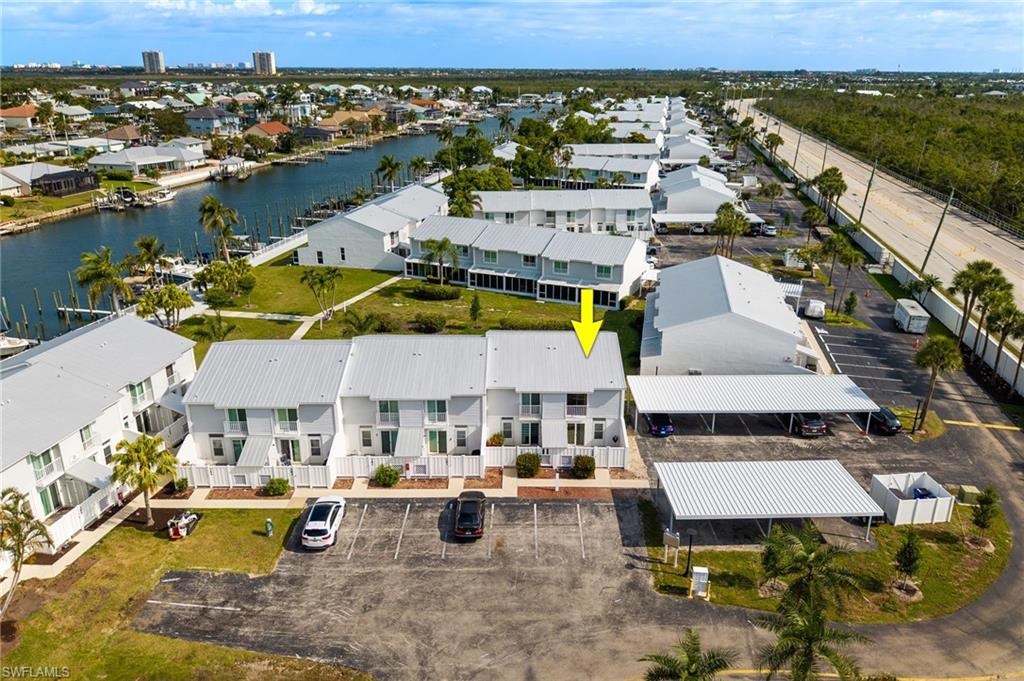 BOARDWALK CAPER - Residential