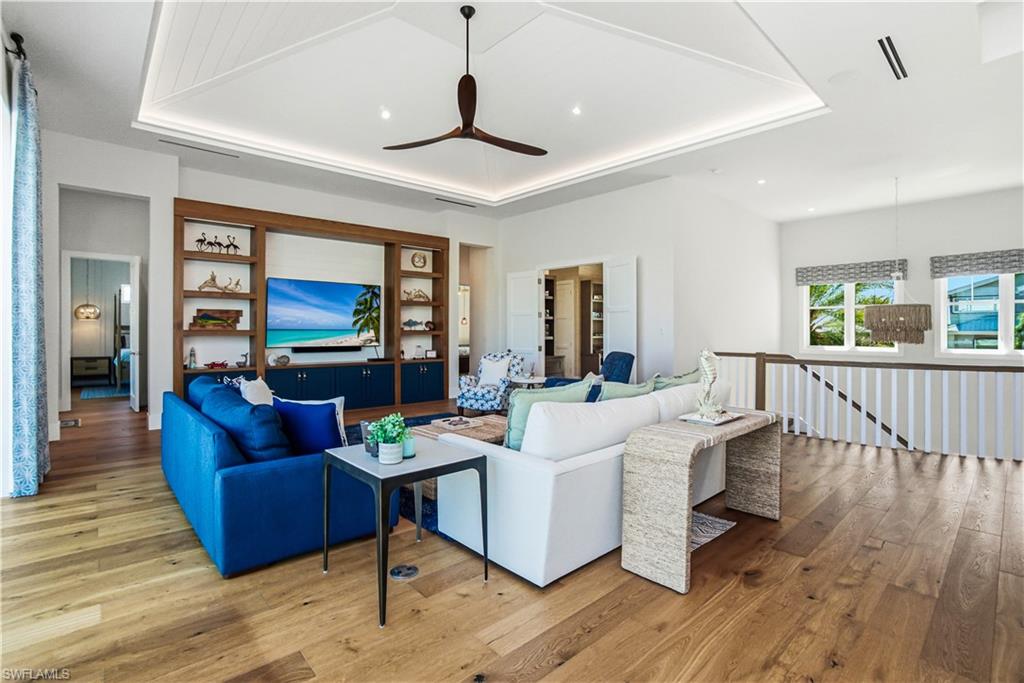 FAIRVIEW ISLES - Residential