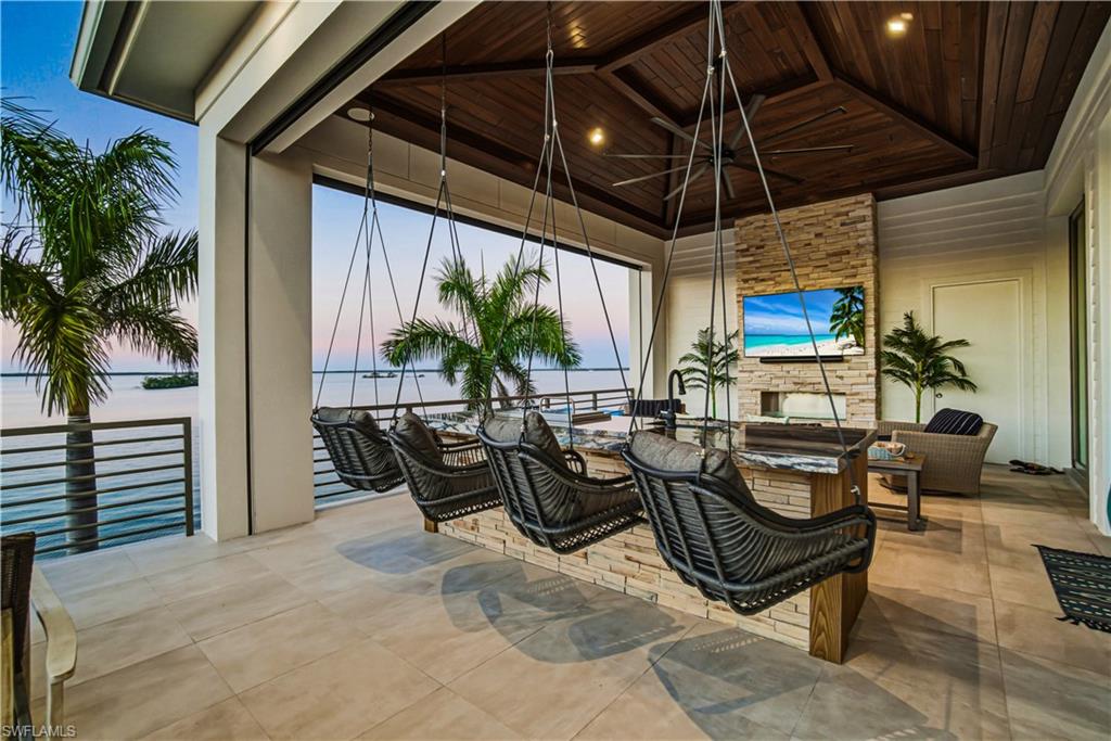 FAIRVIEW ISLES - Residential