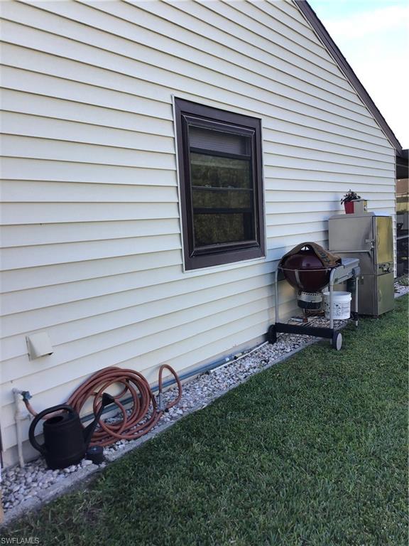 COCONUT RIVER - Residential