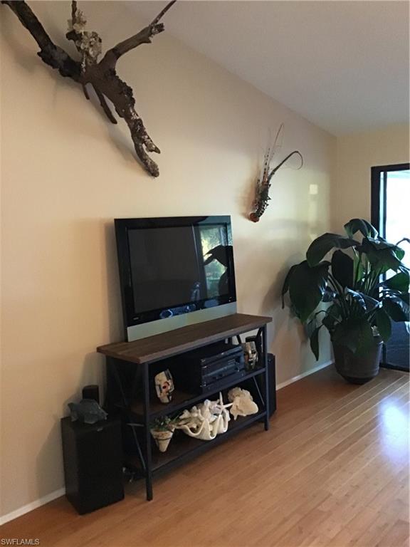 COCONUT RIVER - Residential