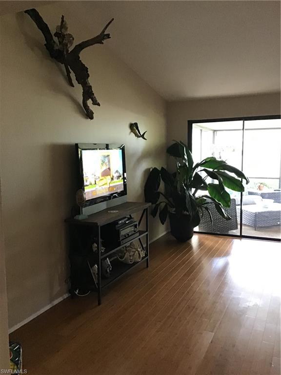 COCONUT RIVER - Residential