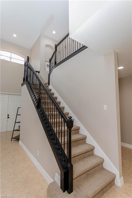 SANDOVAL - Residential