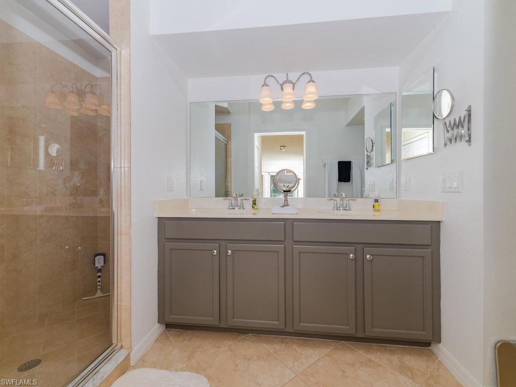 HERITAGE BAY - Residential