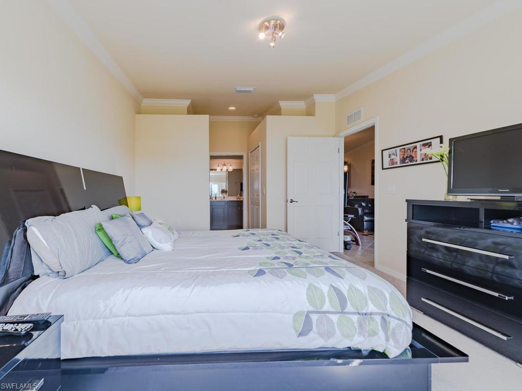 HERITAGE BAY - Residential