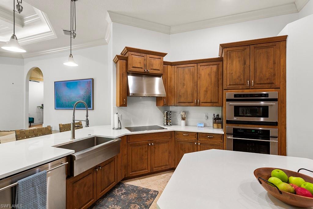 GOLDEN GATE ESTATES - Residential