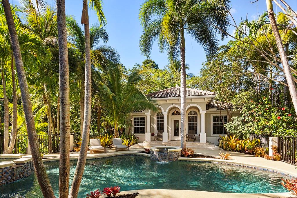 GOLDEN GATE ESTATES - Residential