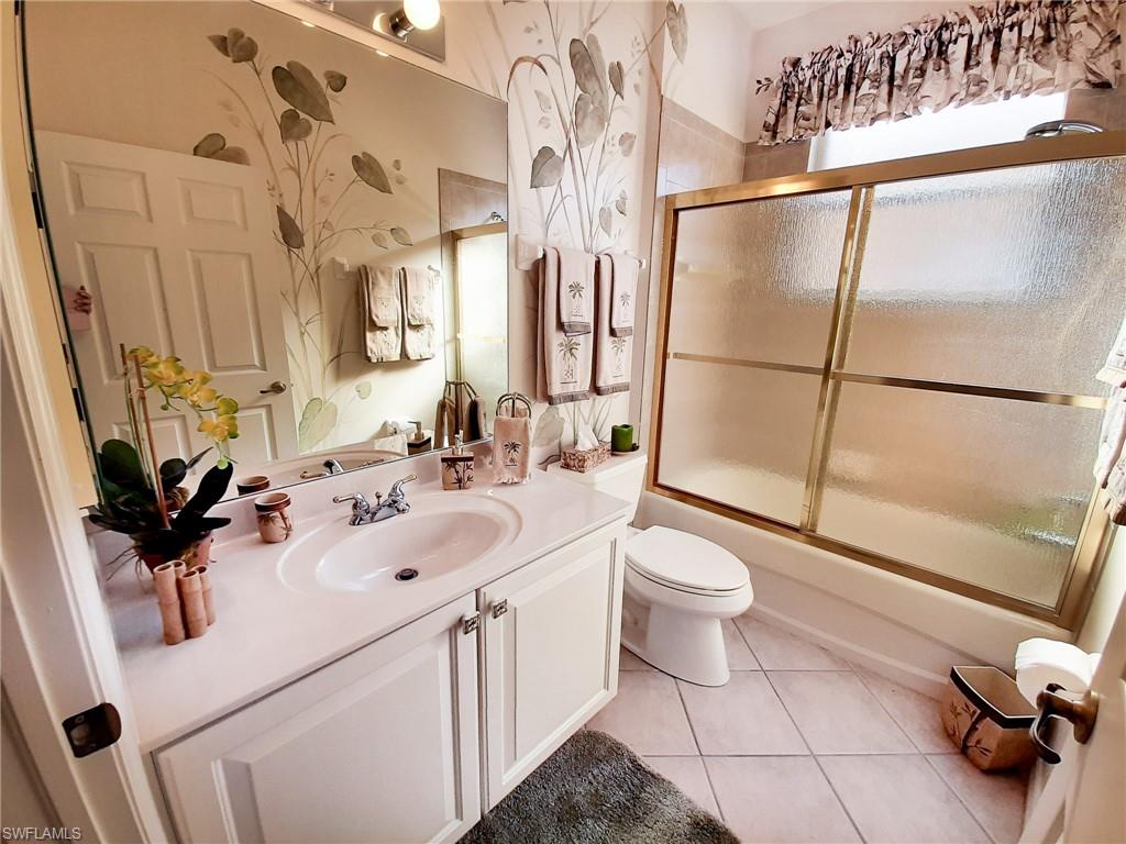 LANGSHIRE - Residential