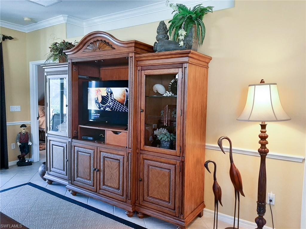 LANGSHIRE - Residential